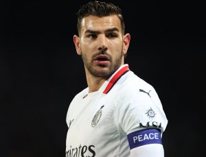 Fiorentina v AC Milan - Serie A