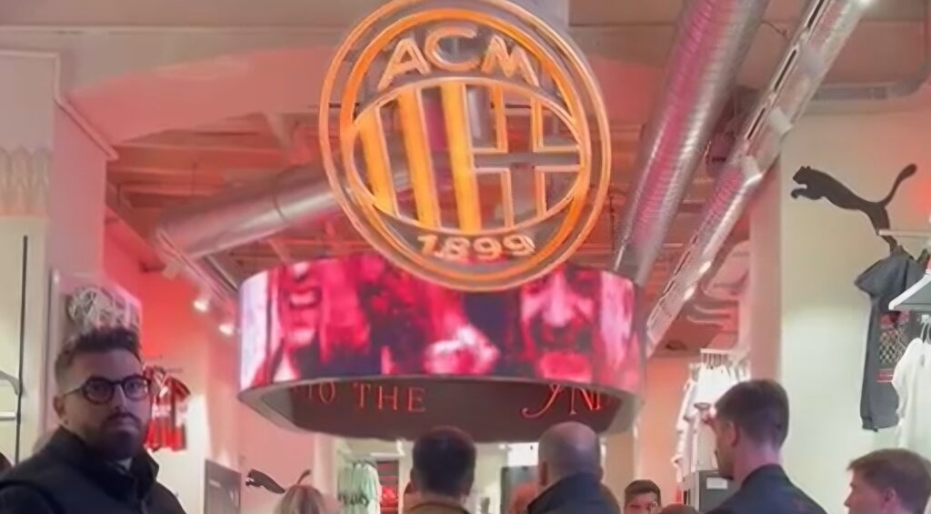 STORIA MILAN