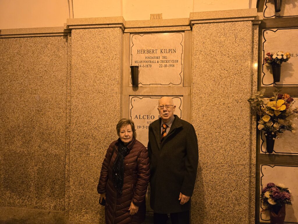 HELEN E ROGER