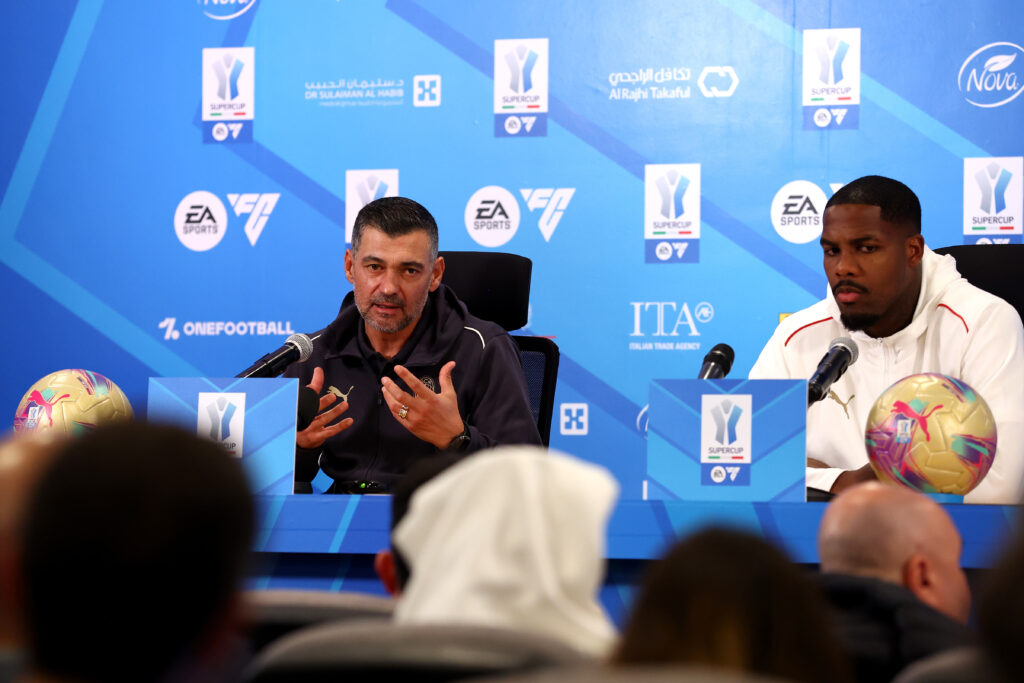 Conceicao-Maignan-conferenza-stampa-supercoppa-juve-milan-riyad