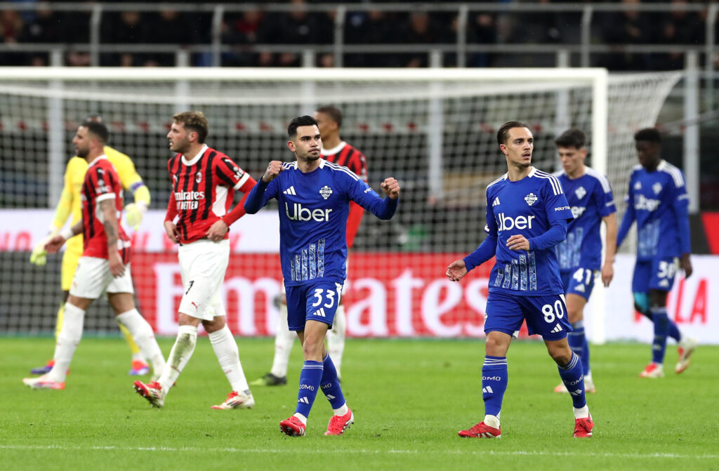 milan-como-diretta-partita-dazn-live-risultato-sintesi-serie-a