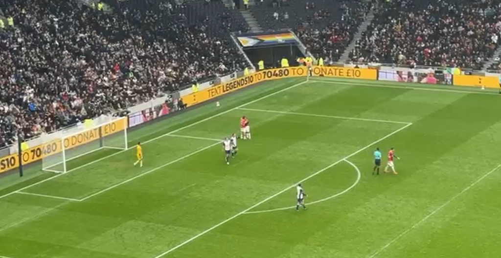 Milan Glorie goal