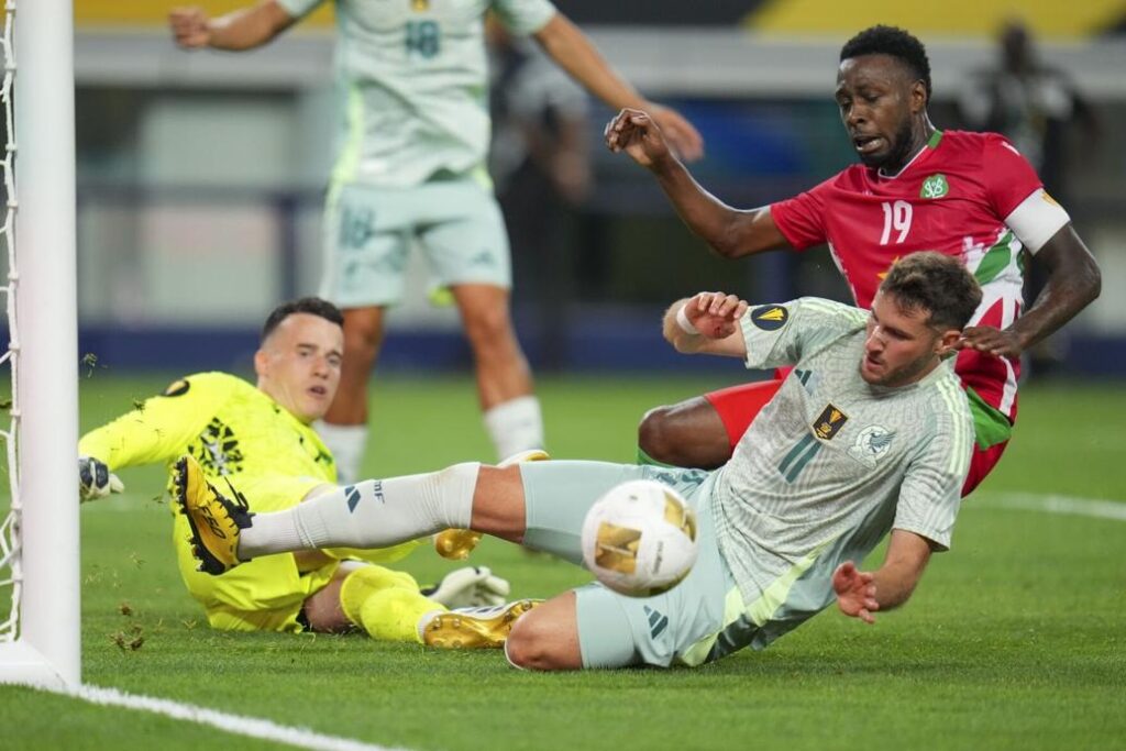 gold-cup-milan-santiago-gimenez-suriname-messico-arlington-texas