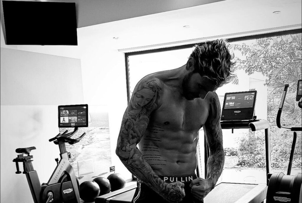 theo-hernandez-al-hilal-gran-forma-instagram-palestra-mercato-calciomercato-news