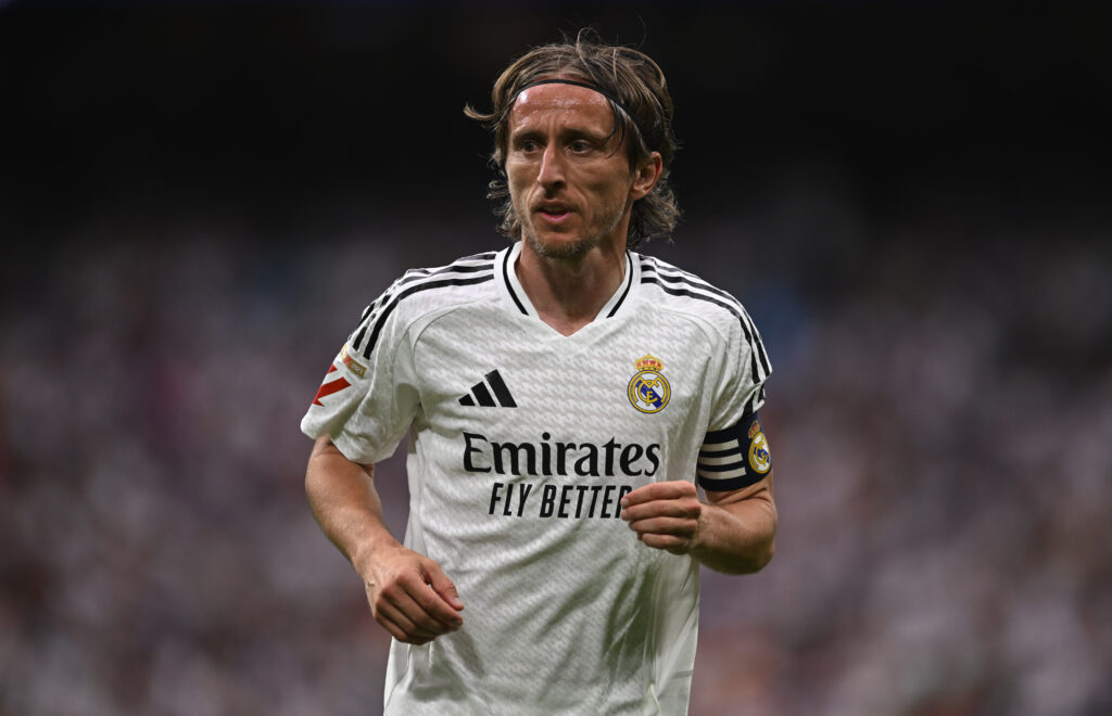 modric-contratto-firma-ufficialita-ingaggio-cifra-news-2026-2027