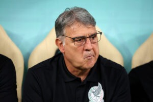 santiago-gimenez-esclusione-mondiale-qatar-2022-messico-tata-martino