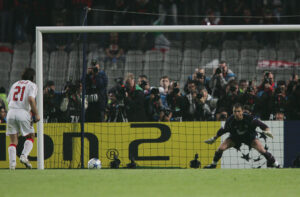 dudek-finalista-istanbul-milan-liverpool-ricordi-hong-kong-champions-league