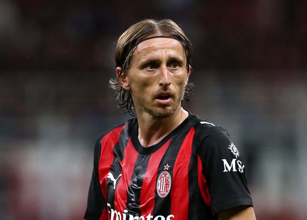 modric-milan-sottovalutato-maestro-calciomercato-elogi-trattativa-italia-narrazioni