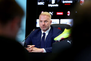 igli-tare-de-winter-athekame-conferenza-stampa-presentazione-casa-milan-tv-news-dichiarazioni-foto-frasi-parole