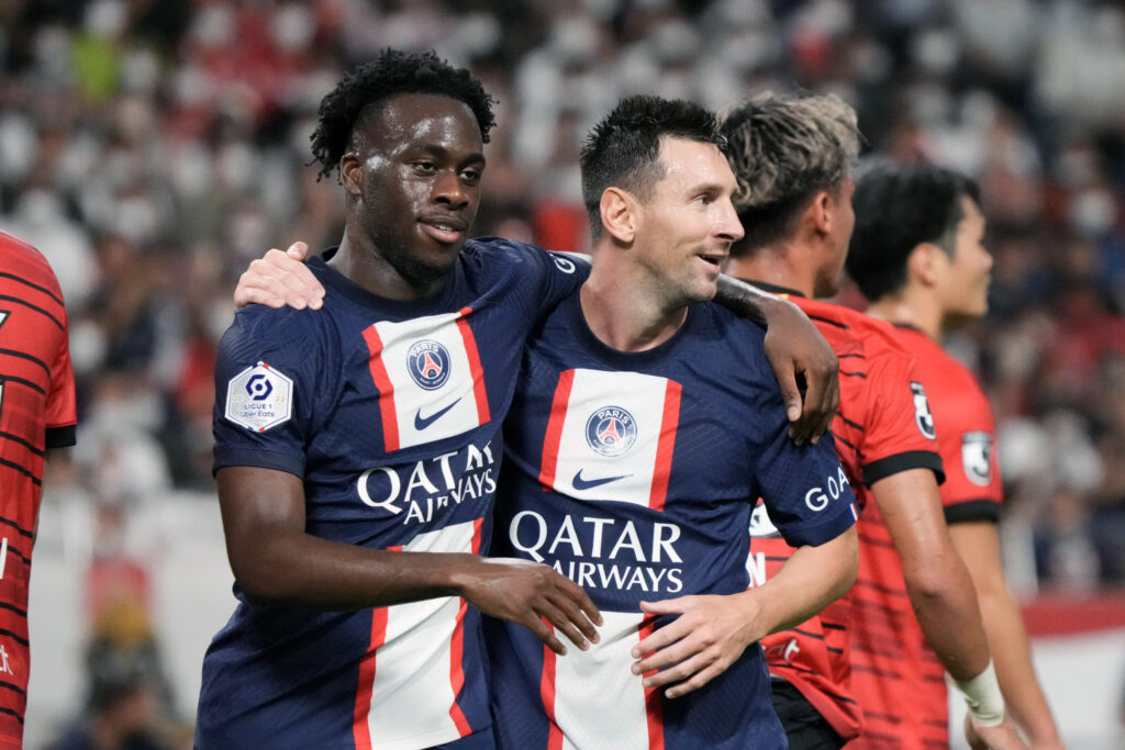 kalimuendo-chi-e-obiettivo-attaccante-milan-carriera-costo-cifra-prezzo-giuroud-rennes-transfermarkt-statistiche-rendimento-caratteristiche-identikit-ruolo