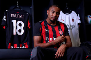 christopher-nkunku-conferenza-stampa-presentazione-casa-milan-tv-news-dichiarazioni-frasi-parole