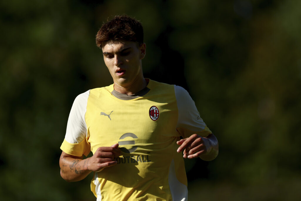 bartesaghi-milan-allegri-news-allegri--terzino-formazione-bologna-serie-a-estupinan