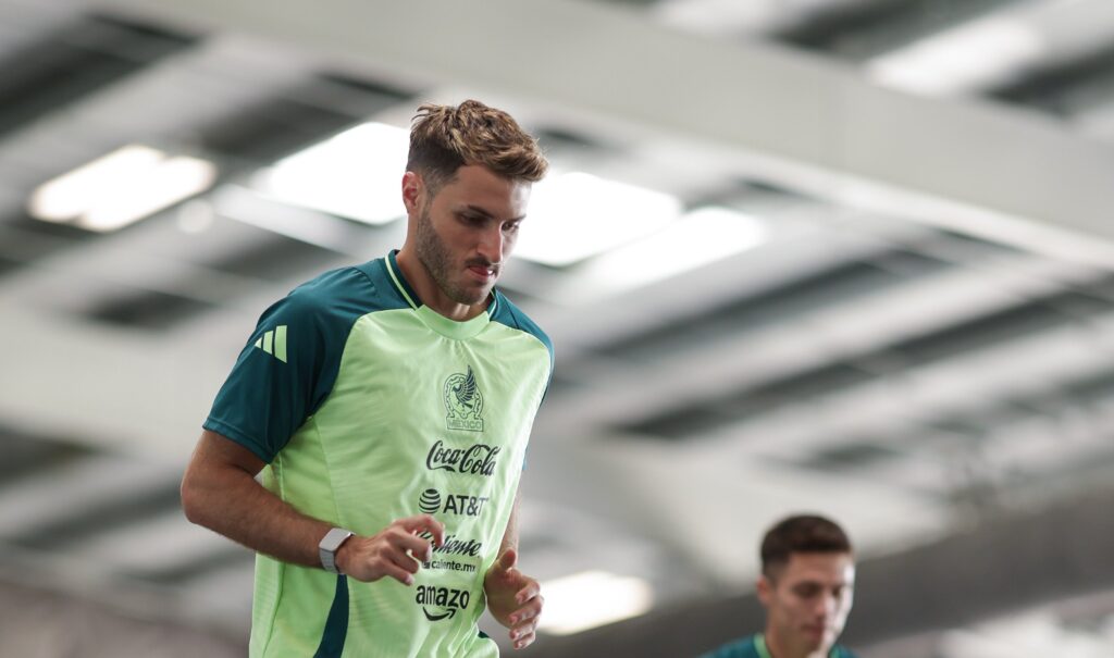 aguirre-santiago-gimenez-messico-giappone-0-0