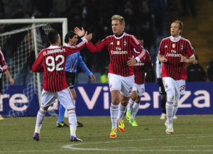 ex-milan-accuse-maxi-lopez-presidente-fc-paradiso