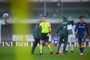 ORDINE - Arbitraggi e dintorni, se deve dircelo l'Uefa...