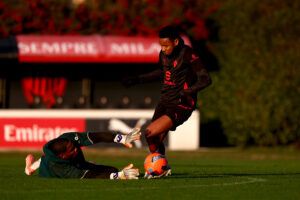 milan-verona-maignan-difesa-piccole