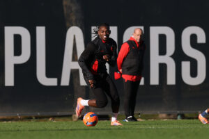 oggi-a-milanello-leao-sta-meglio-fullkrug-in-gruppo