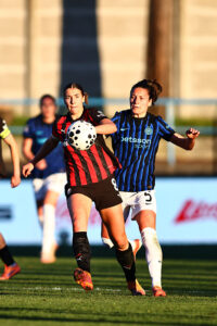 Derby femminile: svolta negativa: da 1-0 Milan all'1-5 finale...