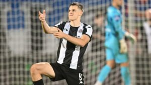 kostic-vlahovic-mercato-attaccanti-darko-ristic-partizan