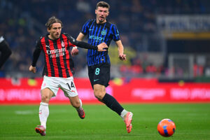 altro-girotocca-a-vlasic-i-giocatori-croati-quando-incontrano-modric