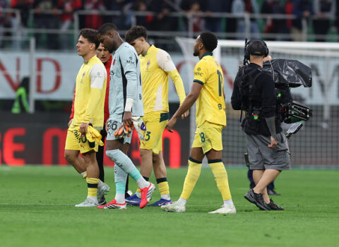 stagione-milan-crollo-protesta-amarezza
