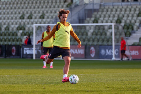 Comotto in allenamento col Milan