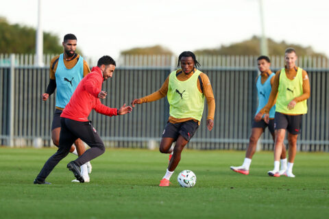AC Milan Training &amp; Press Conference