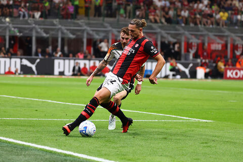 milan-mercato-difensore-rinnovo-contratto-rabiot