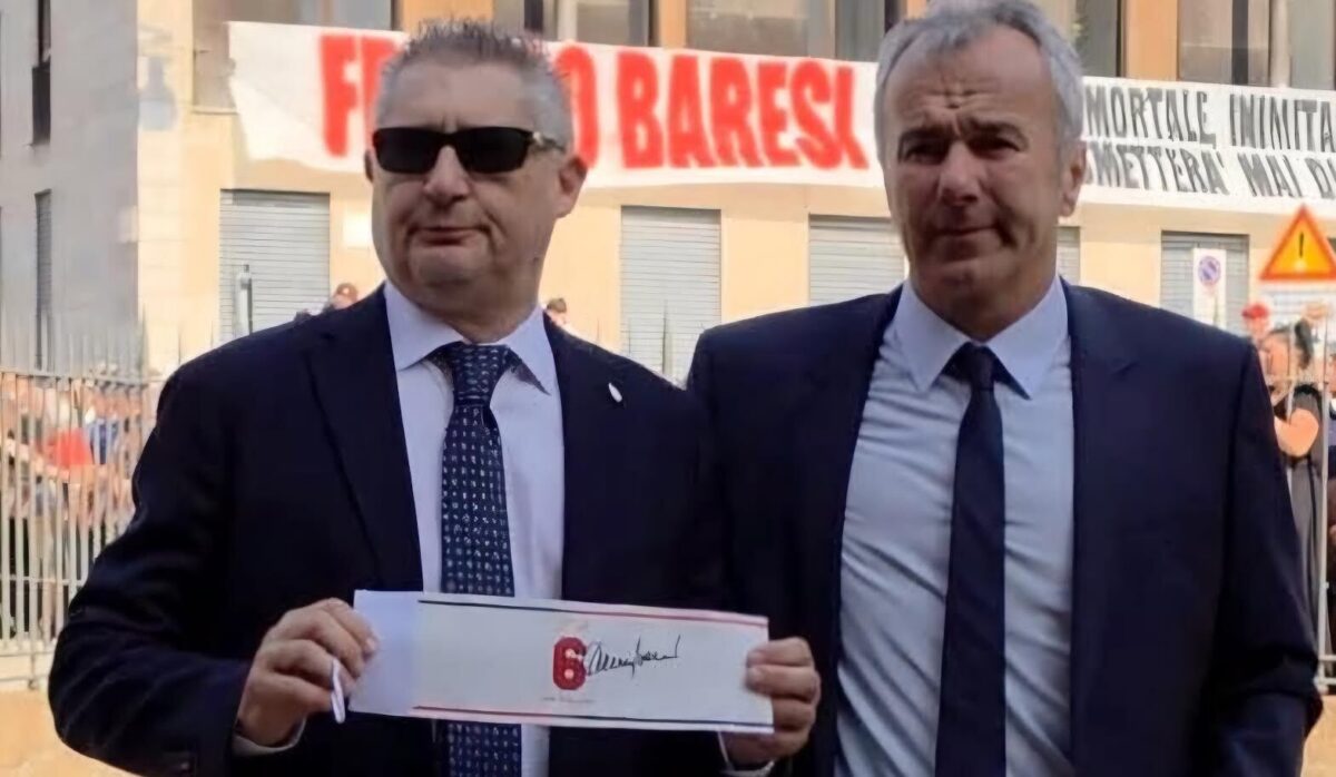 daniele-massaro-funerali-franco-baresi-bandiera