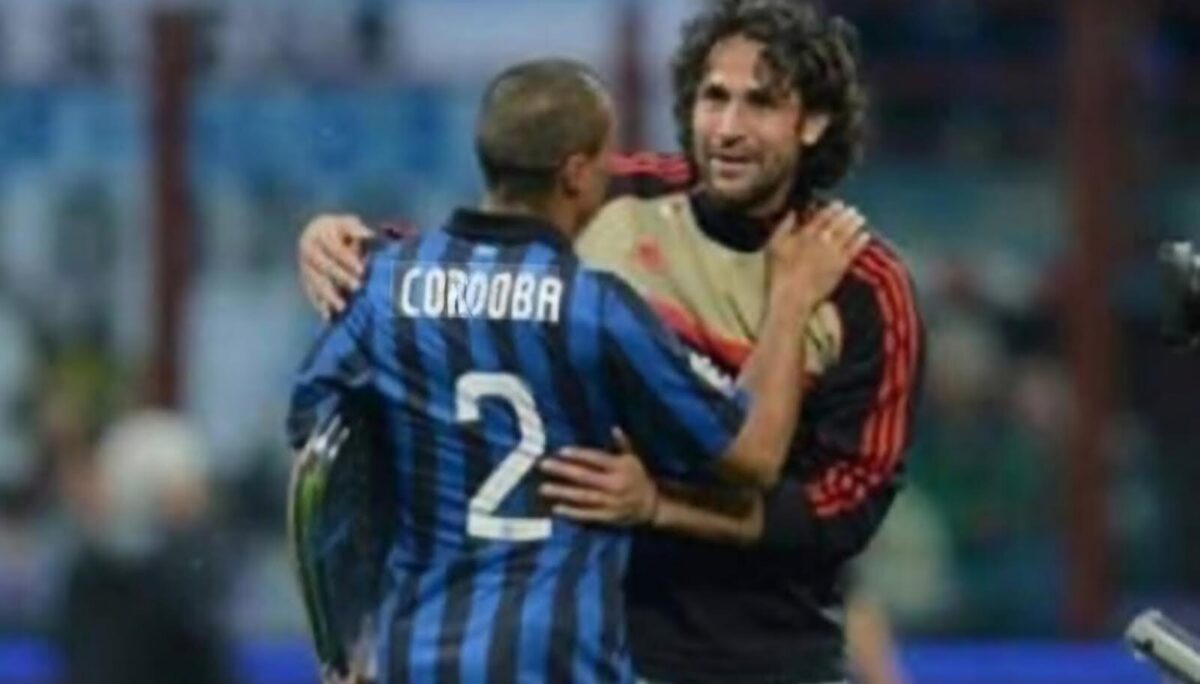 Sui social, Mario Yepes non parla d'altro. Anche l'ex rossonero Carlos Bacca si è mobilitato. Silenzio importante per i soccorsi...