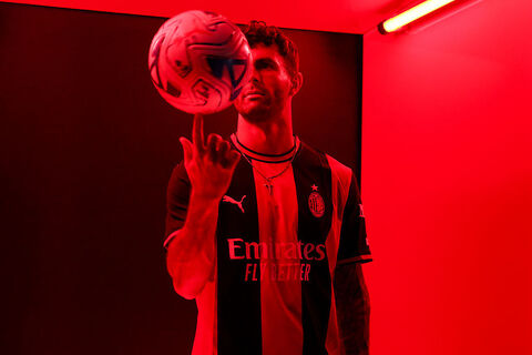 pulisic-firma-rinnovo-gol-derby