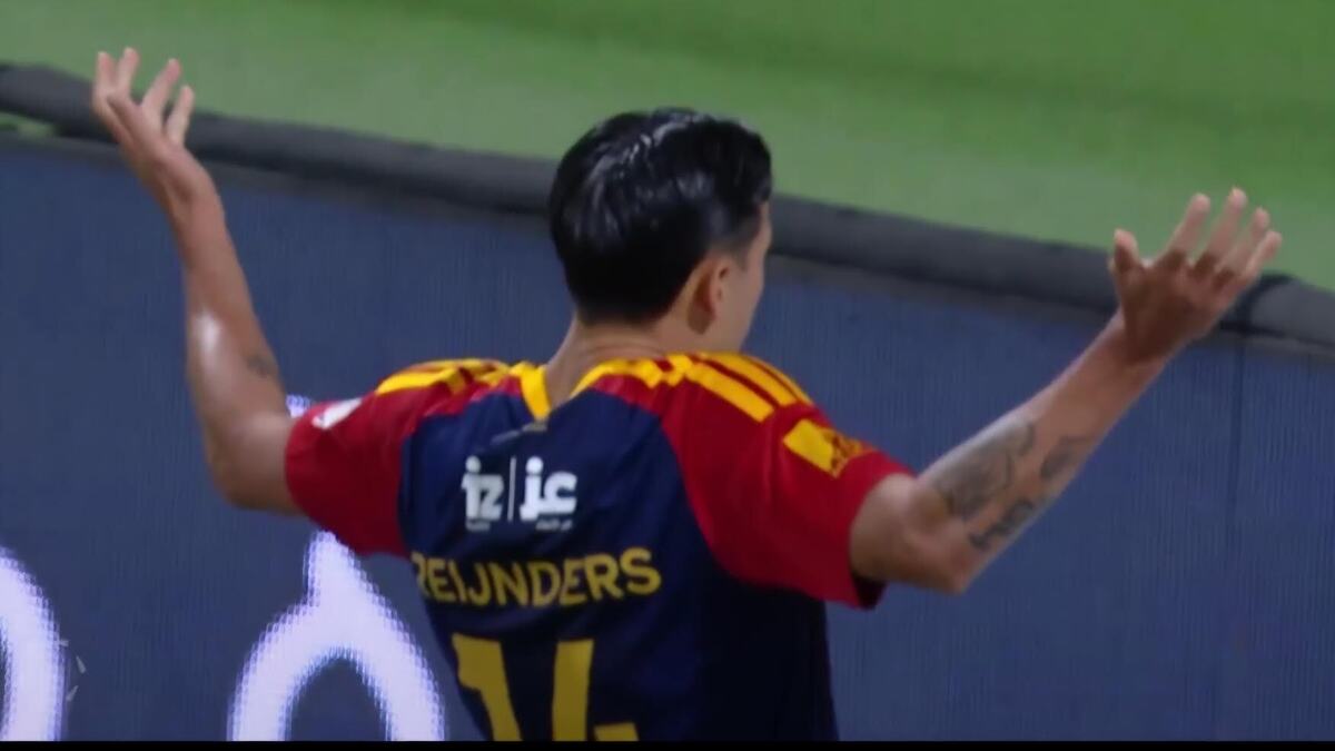 reijnders-il-gol-della-vittoria-brivido-allo-scadere-contro-lal-taawoun
