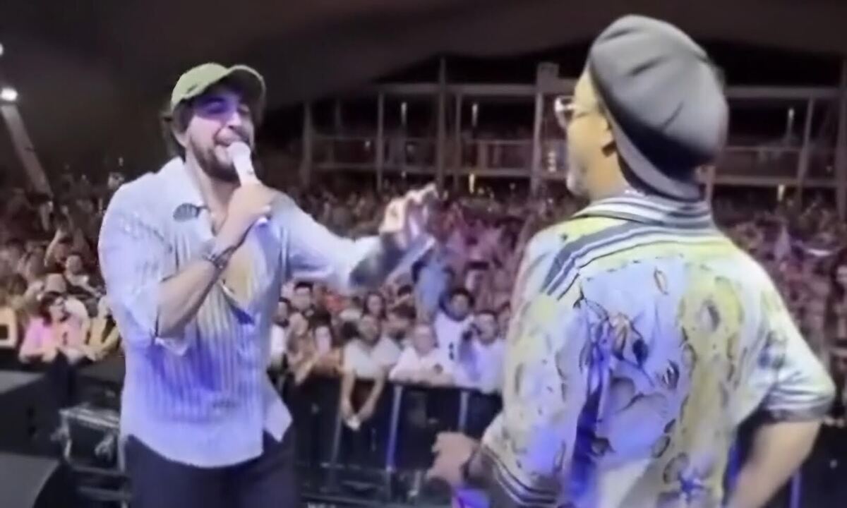ronaldinho-sul-palco-e-sempre-uno-show