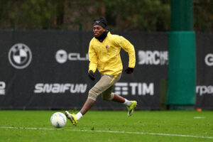milan-allenamento-oggi-milanello-palestra-campo