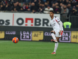 milan-mercato-centrale-difensore-de-winter-fiducia