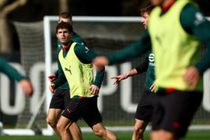 il-milan-pensa-al-recupero-di-mercoledi-si-scaldano-ricci-e-pulisic