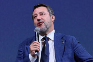 matteo-salvini-ci-riprova-derby-ok-ma-per-lo-scudetto-e-finita