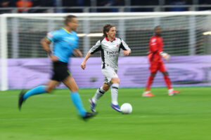 modric-kessie-mercato-italia-milan-champions