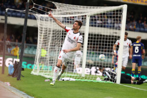 gol-annullato-gabbia-gimenez-fuorigioco-verona-milan